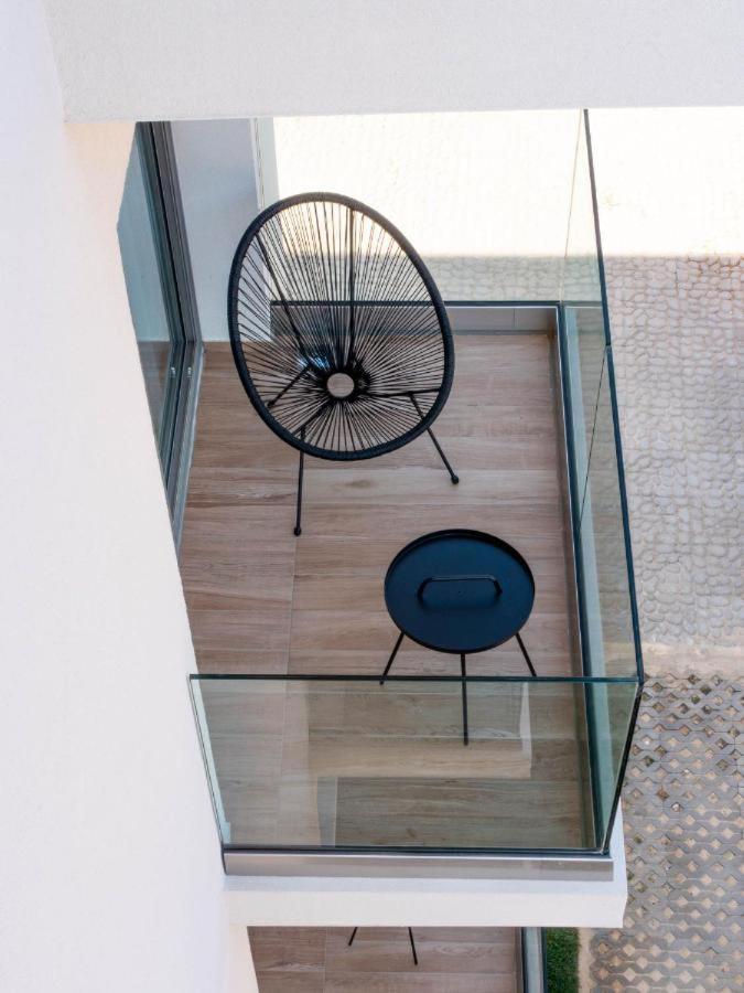 Local Urban Living Aparthotel Volos Exterior photo